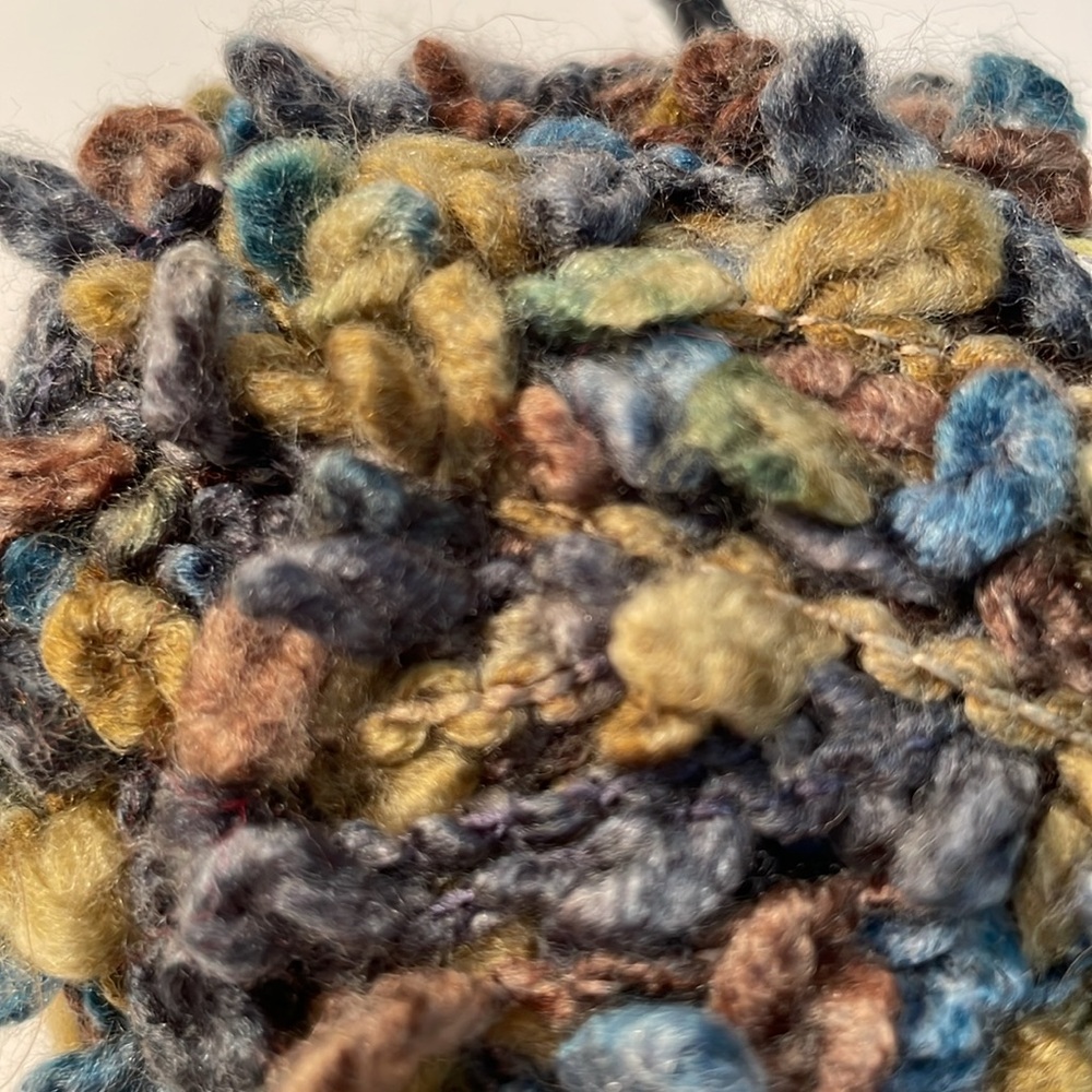 Yarn Bee Artistry Yarn 2 Skeins in Monet - Picture 2 of 4